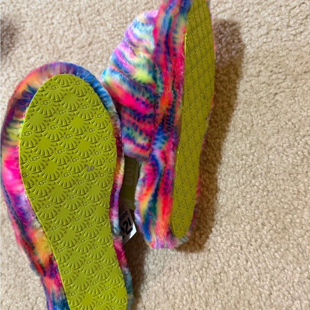 UGG Multicolor Furry Slippers - Picture 5 of 5